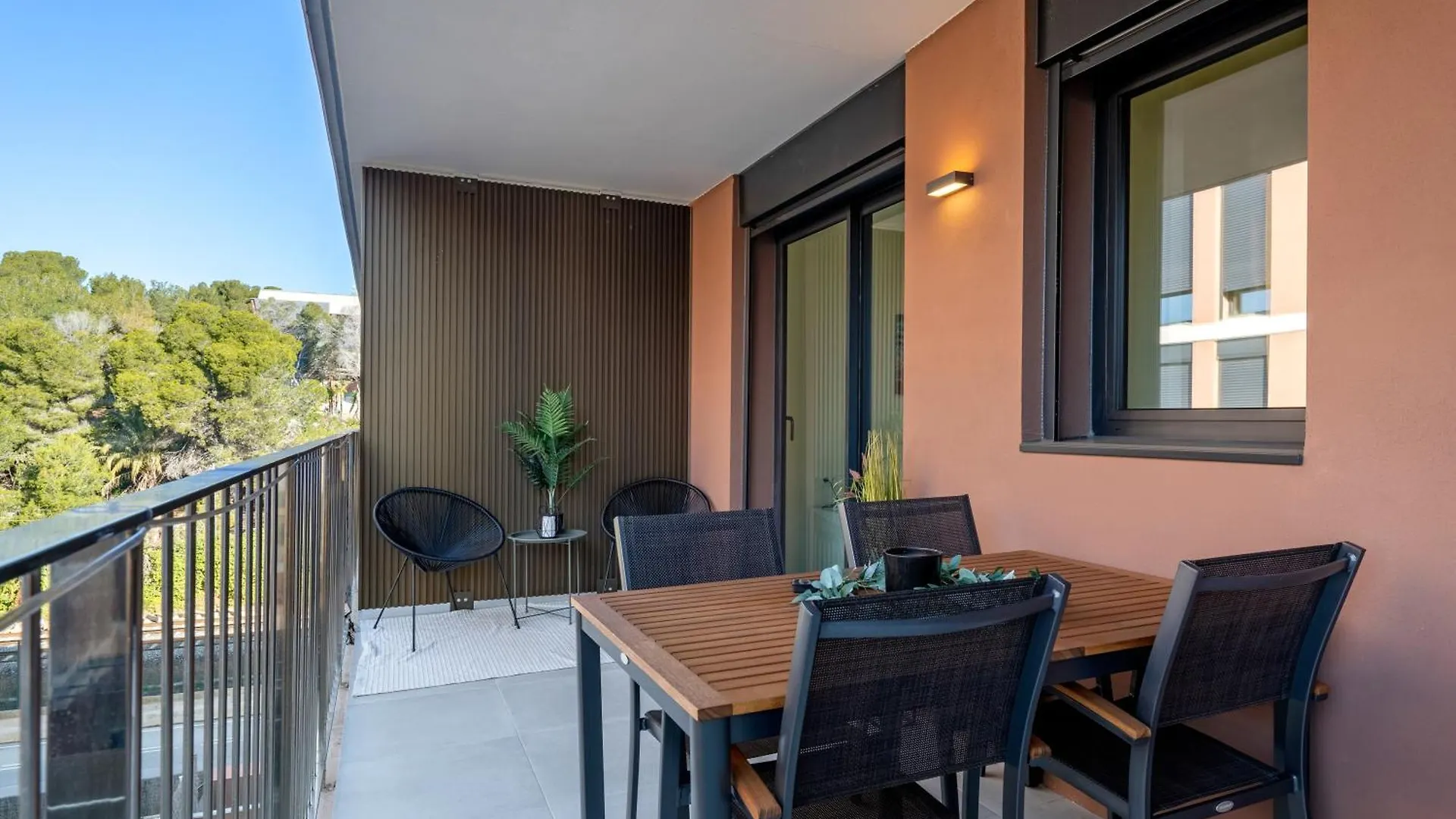 カラフェルCosta Dorada Perleアパートメント カラフェル